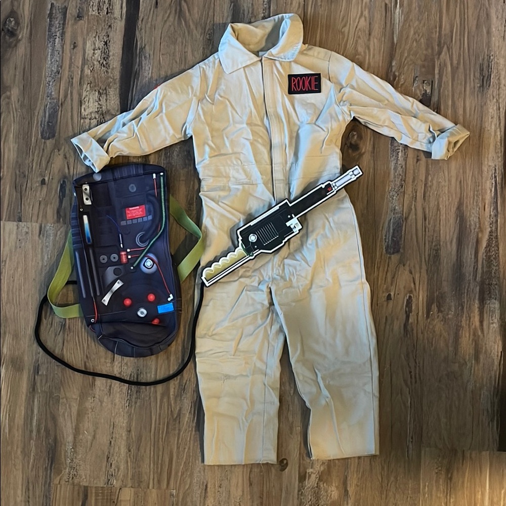 Toddler 2T Ghostbusters Halloween Costume w/ pack